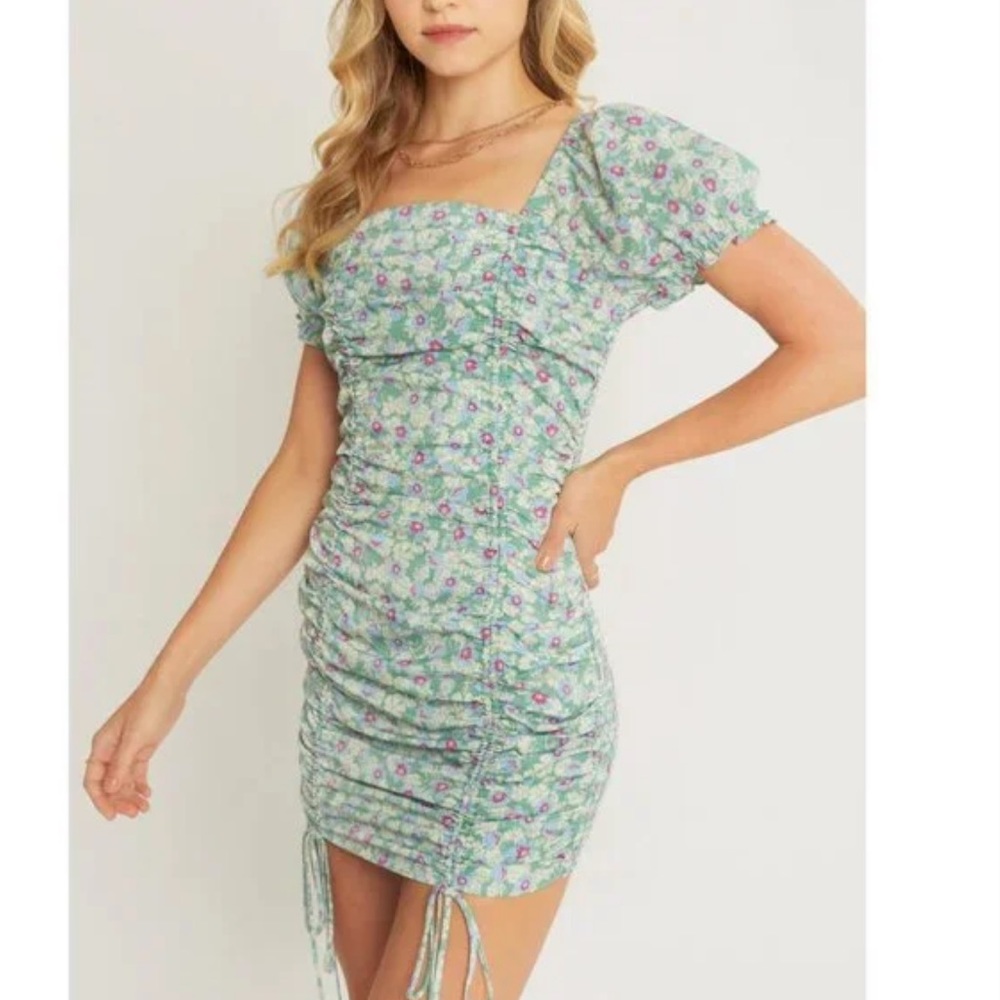 Love Tree Ruched Floral Dress